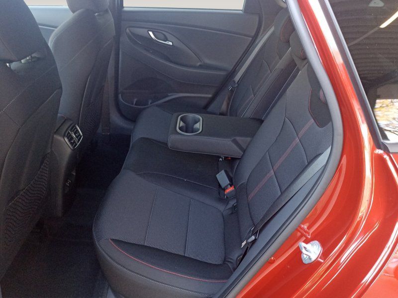 Fahrzeugansicht 17 Fahrzeugabbildung Hyundai i30 Kombi 1.5 T-GDI N-Line