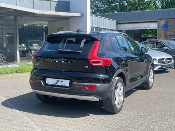 Volvo XC40 - 4