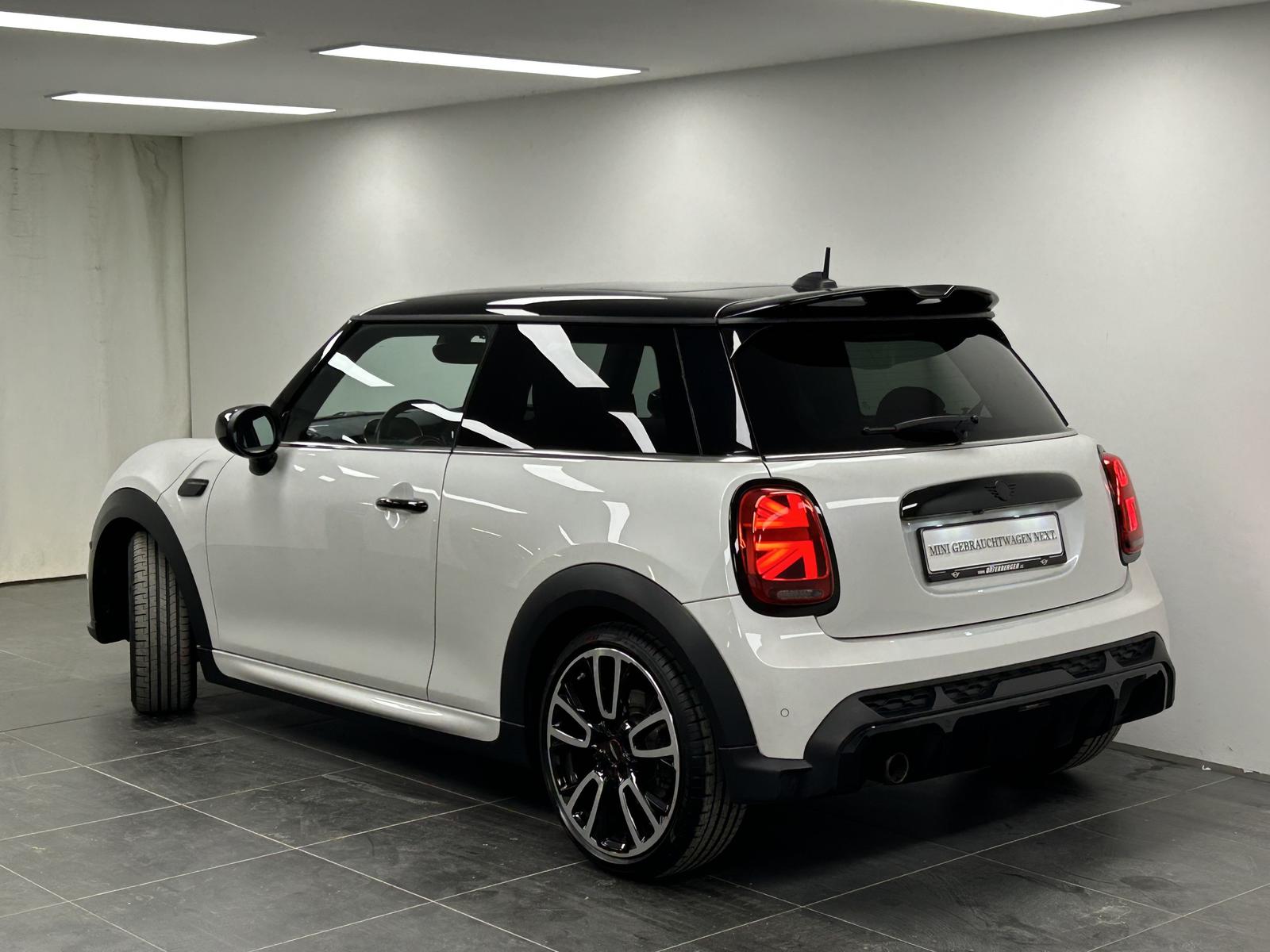 MINI Cooper JCW Trim Pano. DAB LED RFK Komfortzgn. Lh