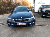 BMW 530 d xDrive *HEAD-UP-LEDER-NAVI*KAME*KOMFOR*LED - BMW 530 mit Diesel-Antrieb: Blau, Limousine