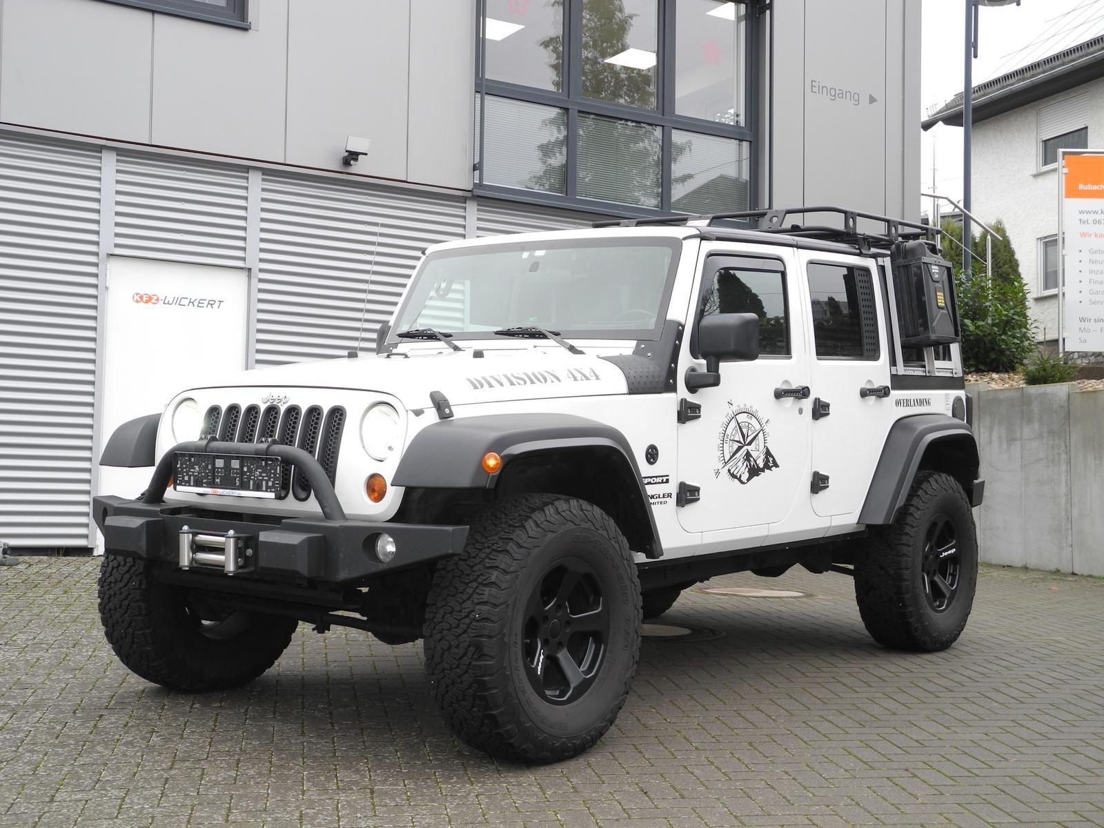 Jeep Wrangler Unlimited Sport 2.8 CRD