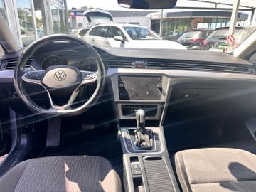 Volkswagen Passat Variant - 10