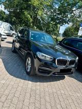 BMW X3 xDrive20d ADVANTAGE AT ADVANTAGE