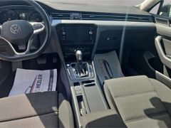 VW Passat 2.0 TDI Business AHK LED Navi Massage. Ap