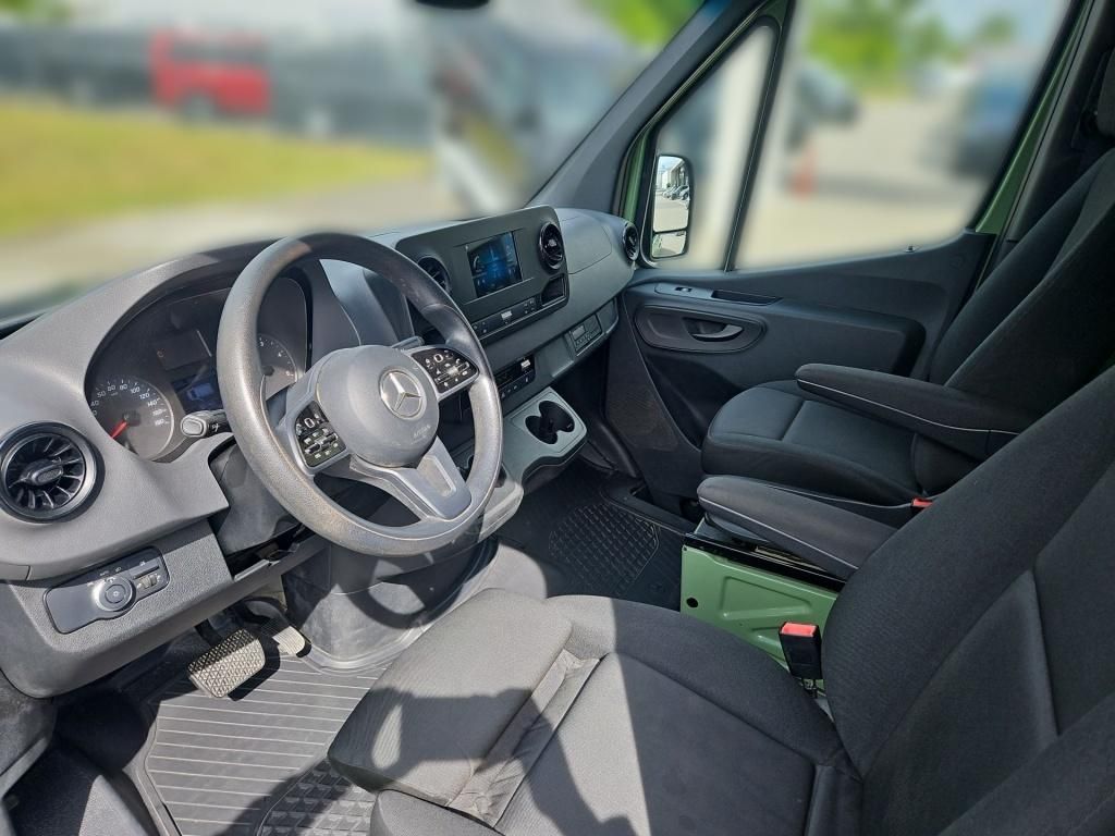 Fahrzeugabbildung Mercedes-Benz Sprinter 317 Mixto L3H2 5 Sitze 3,5t AHK 2x STHZ