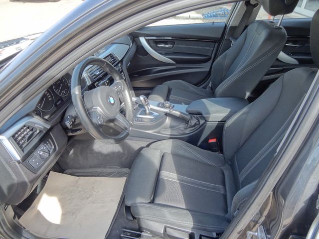 Fahrzeugabbildung BMW 318i Sport Line/1.Hd/70TKM/SitzH/PDC/