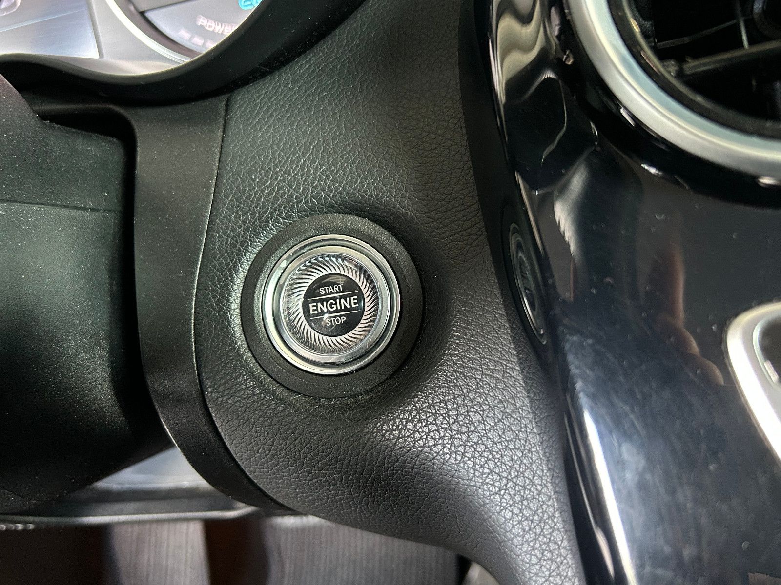 Mercedes-Benz C 200 T 4Matic/LED/KAMERA/GARANTIE/ foto 21