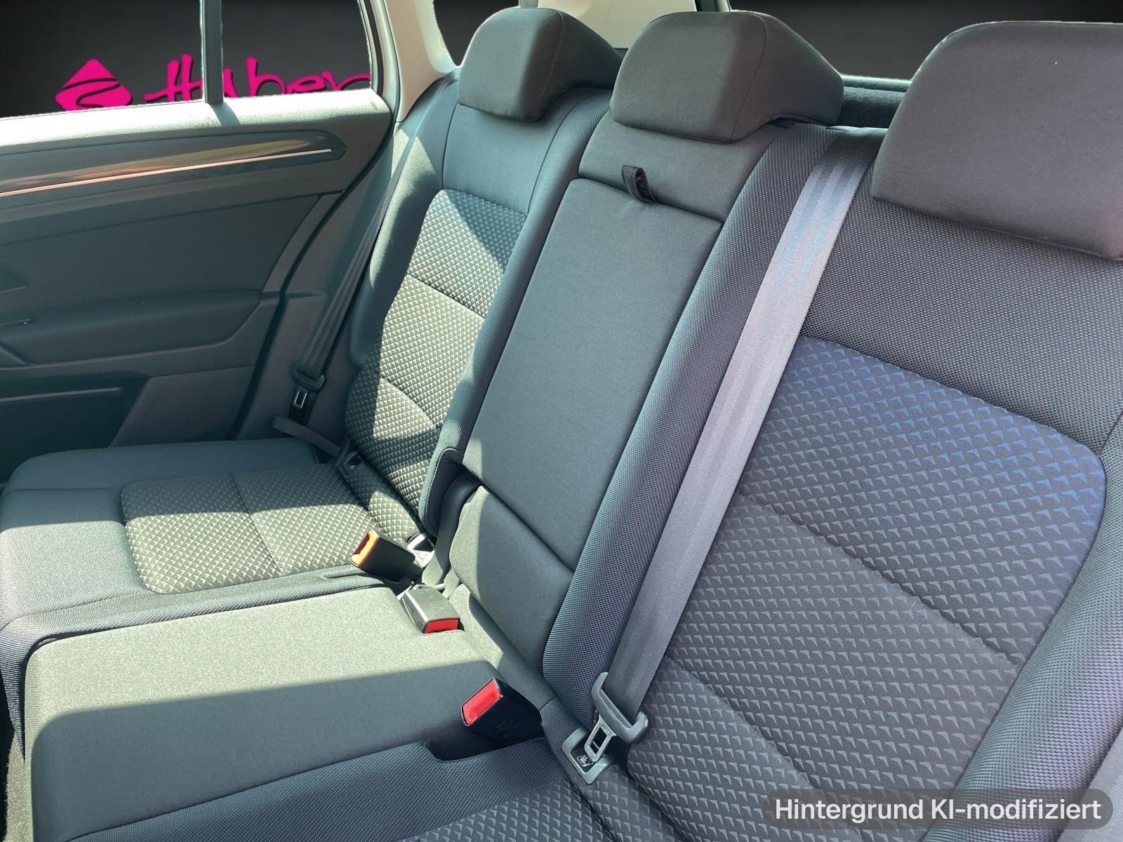 Volkswagen Golf UNITED 131PS (*Navi*PDC*Sitzh.*), миниатюра 6