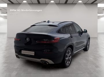 BMW X4 - 4