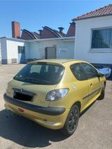 Peugeot 206 Premium AUTOMATIK - Peugeot 206 Premium mit Benzin-Antrieb