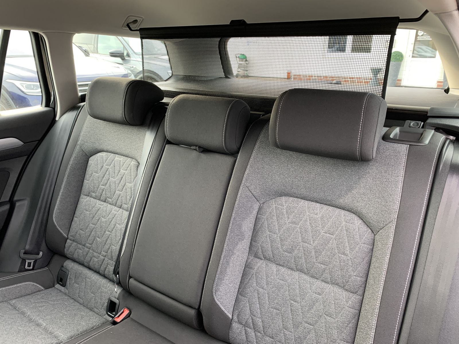 Fahrzeugabbildung Volkswagen Passat Variant 2.0 TDI*LED*Navi*AHK*Cam*