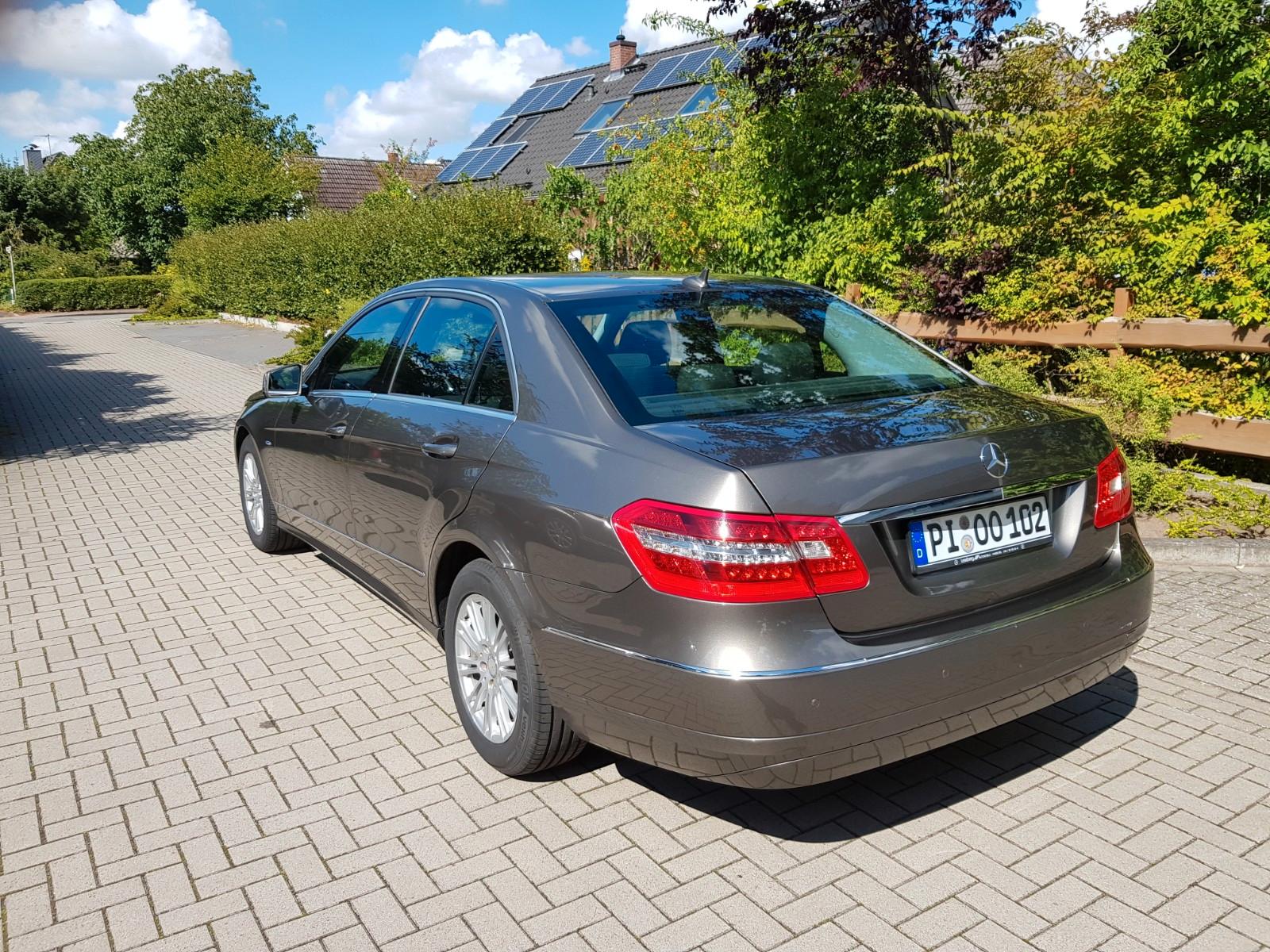 Mercedes-Benz E 220 CDI BlueEFF ELEGANCE  Top Zustand