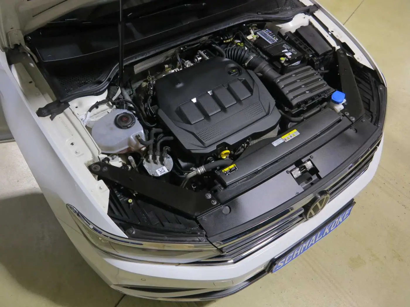 Volkswagen Passat Variant 2.0 TDI SCR DSG7 Elegance Navi