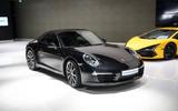 Porsche 911 Cabrio PDK*SPORTABGAS*BOSE*PDLS*1-HAND*20"LM - Porsche aus 2013: 911