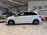 Mercedes-Benz B 200 AMG Line/18´´/KAMERA/AHK/NAVI/TEMPO/LEDER/ - Mercedes-Benz B 200 Gebrauchtwagen