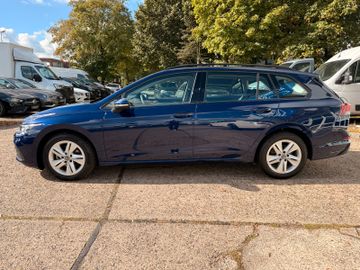 Volkswagen Golf - 10
