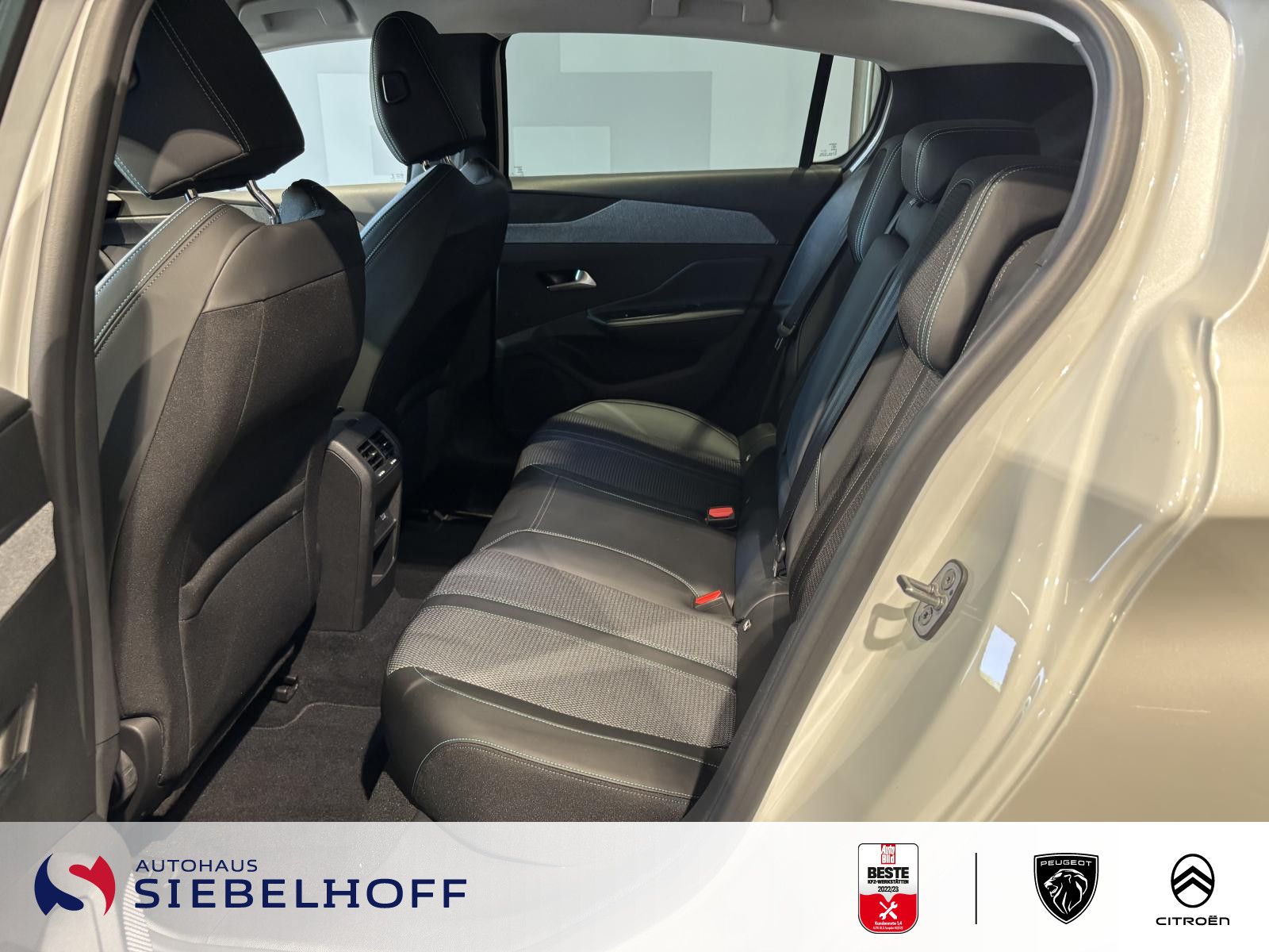Peugeot 308 - Bild 9