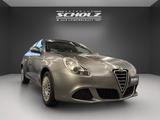 Alfa Romeo Giulietta 1.4 TB 16V 88KW - graue Alfa Romeo Giulietta