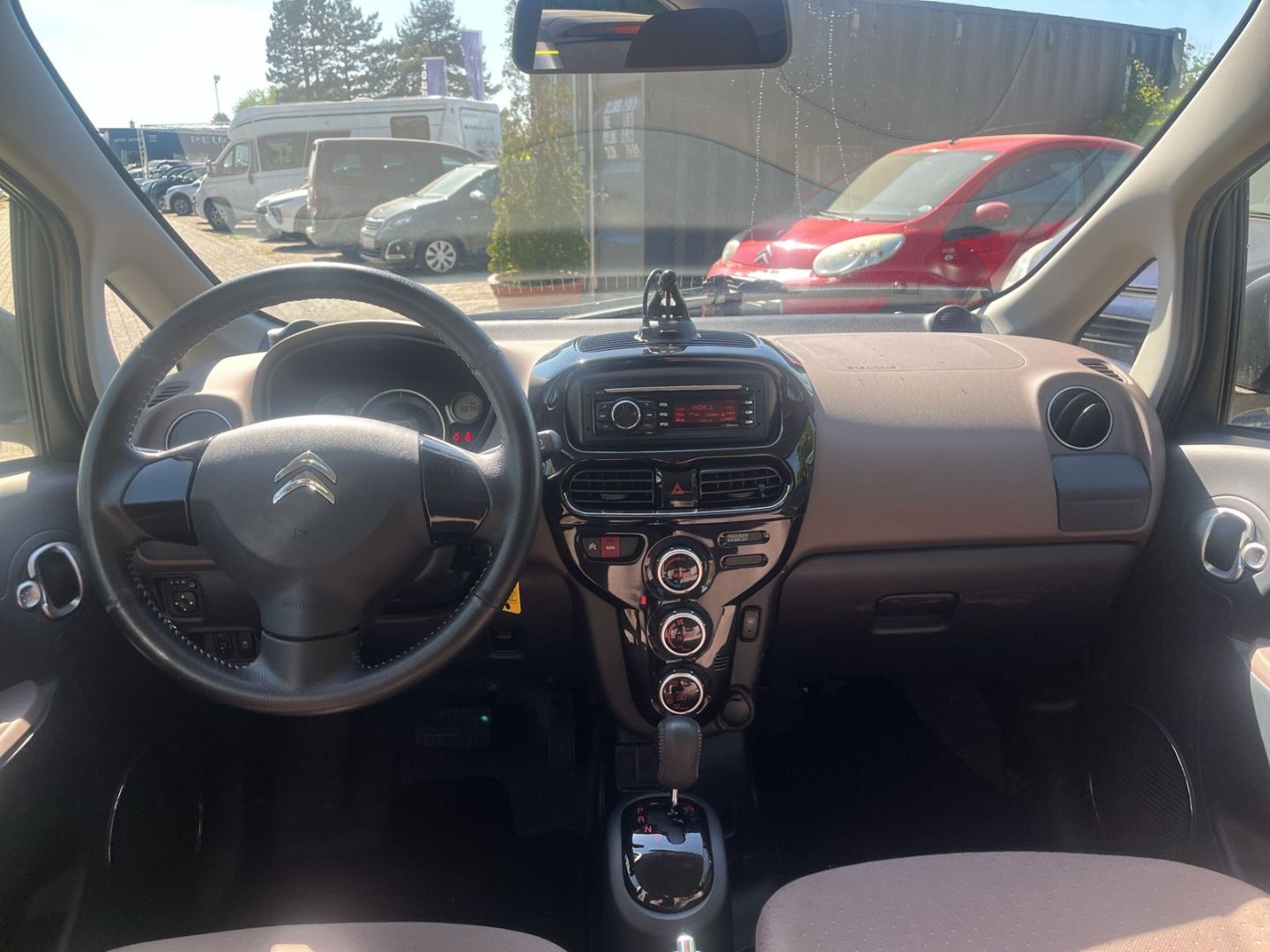 Fahrzeugabbildung Citroën C-Zero Tendance Klimaaut. DAB SHZ Notbremsass.