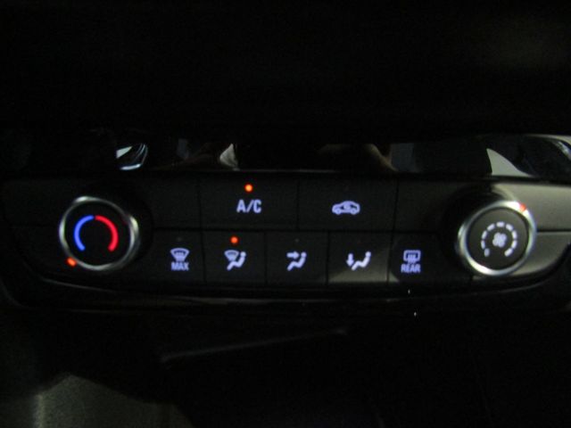 Corsa Elegance 1.2 T APP BT KLIM PDC LED KAM USB