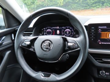 Fotografie 11 des Skoda Scala Clever 1.0 TSi 81kw Navi LED Climatronic