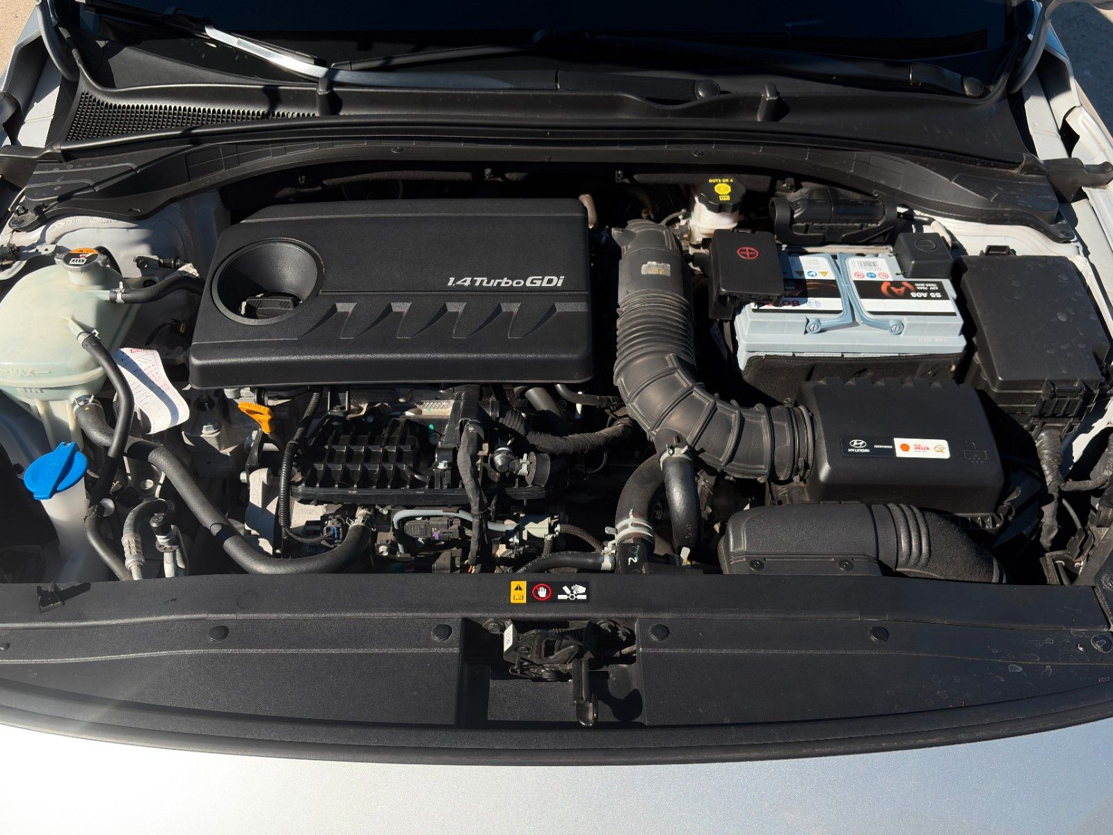 Fahrzeugabbildung Hyundai i30 1.4 T-GDI All Inclusive ACC CAM CarPlay