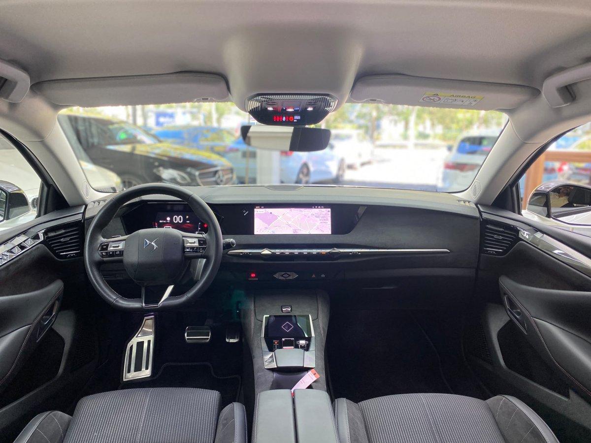 DS Automobiles 4 1.2 PureTech 130 Performance Line+ Alcantara H