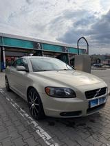 Volvo C70 T5 Summum  - Volvo C70 Summum mit Benzin-Antrieb
