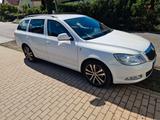 Skoda Octavia 2.0 TDI 81kW Style Combi  - Skoda Octavia: 81 Kw