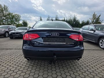 Audi A4 - 4