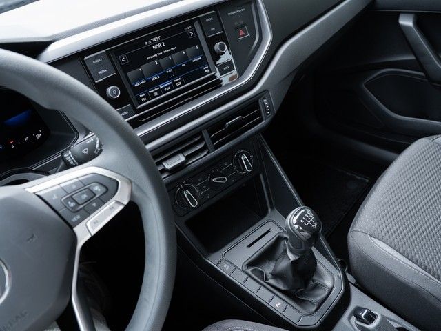 Polo ParkPilot App-Connect Sitzheizung LED DAB+