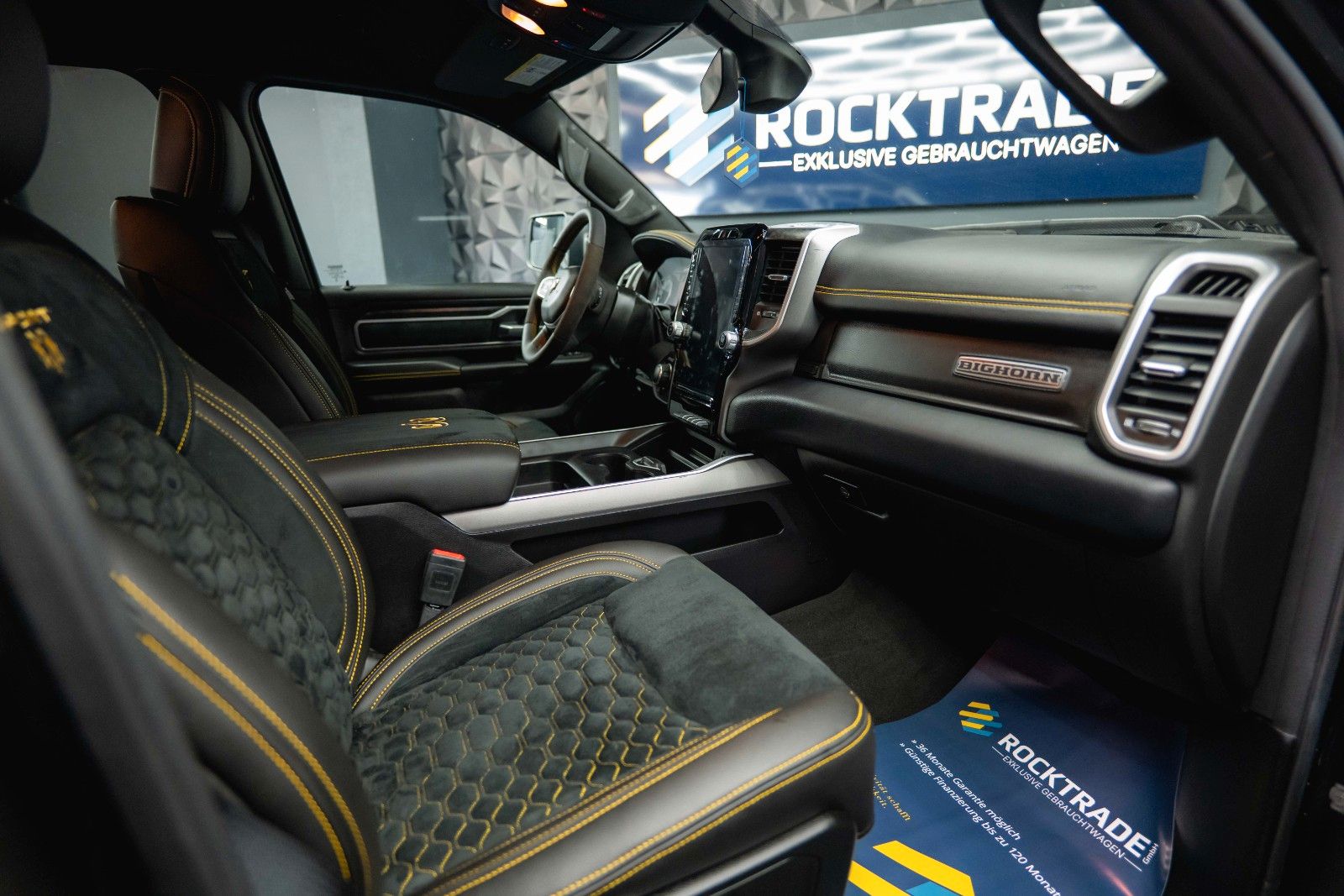 Fahrzeugabbildung Dodge RAM 5.7 V8 GOLD EDITION OFFROAD 4x4 UNFALLFREI