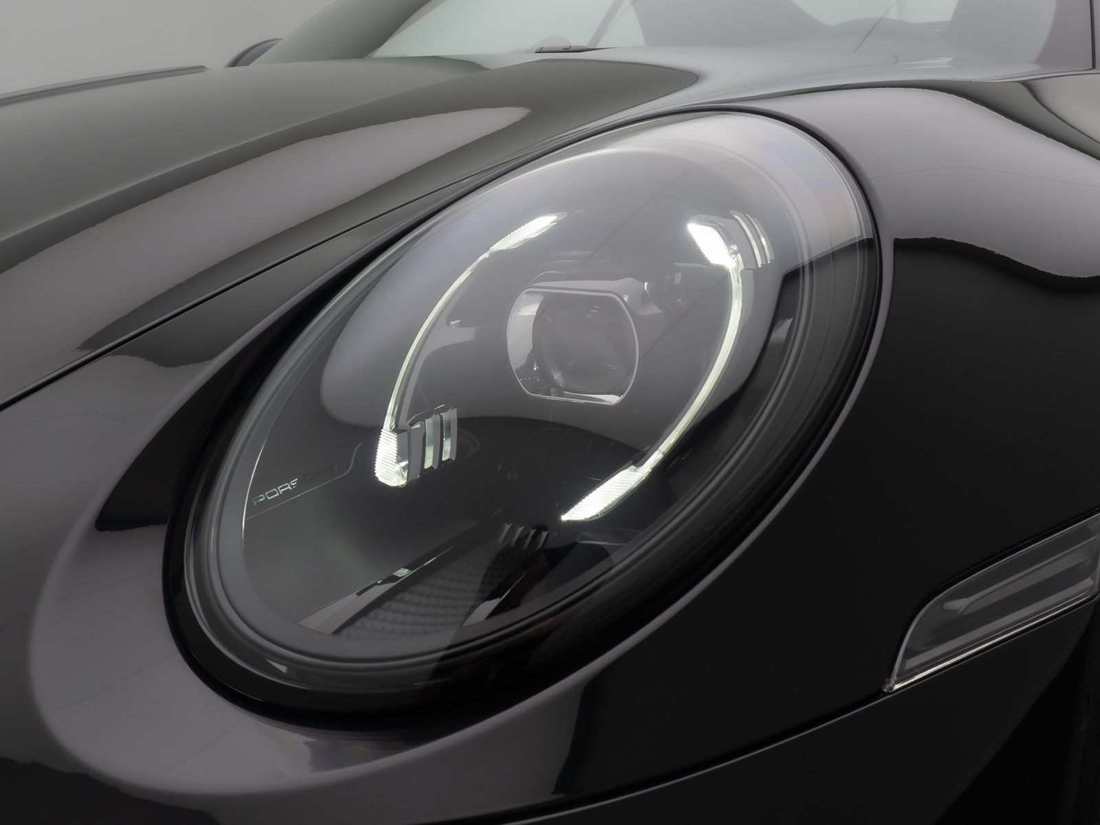 Fahrzeugabbildung Porsche 992 911 Carrera 4GTS Cabrio BOSE Individual Voll