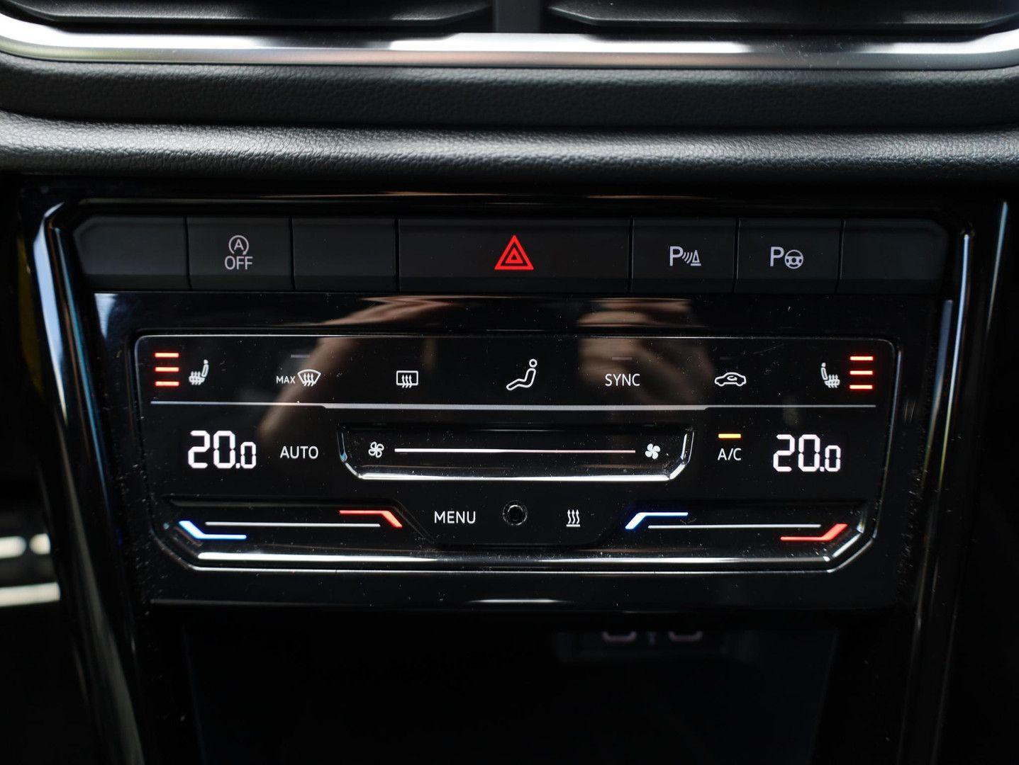 Volkswagen T-Roc R-Line 2.0 TSI 4Motion Panodak Standheiz, миниатюра 15