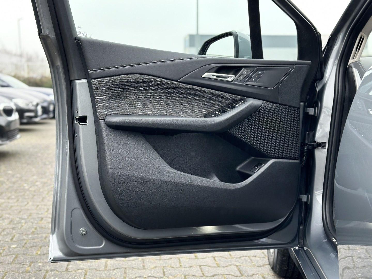BMW Active 216i Active Tourer DAB LED Komfortzg. Shz, миниатюра 9