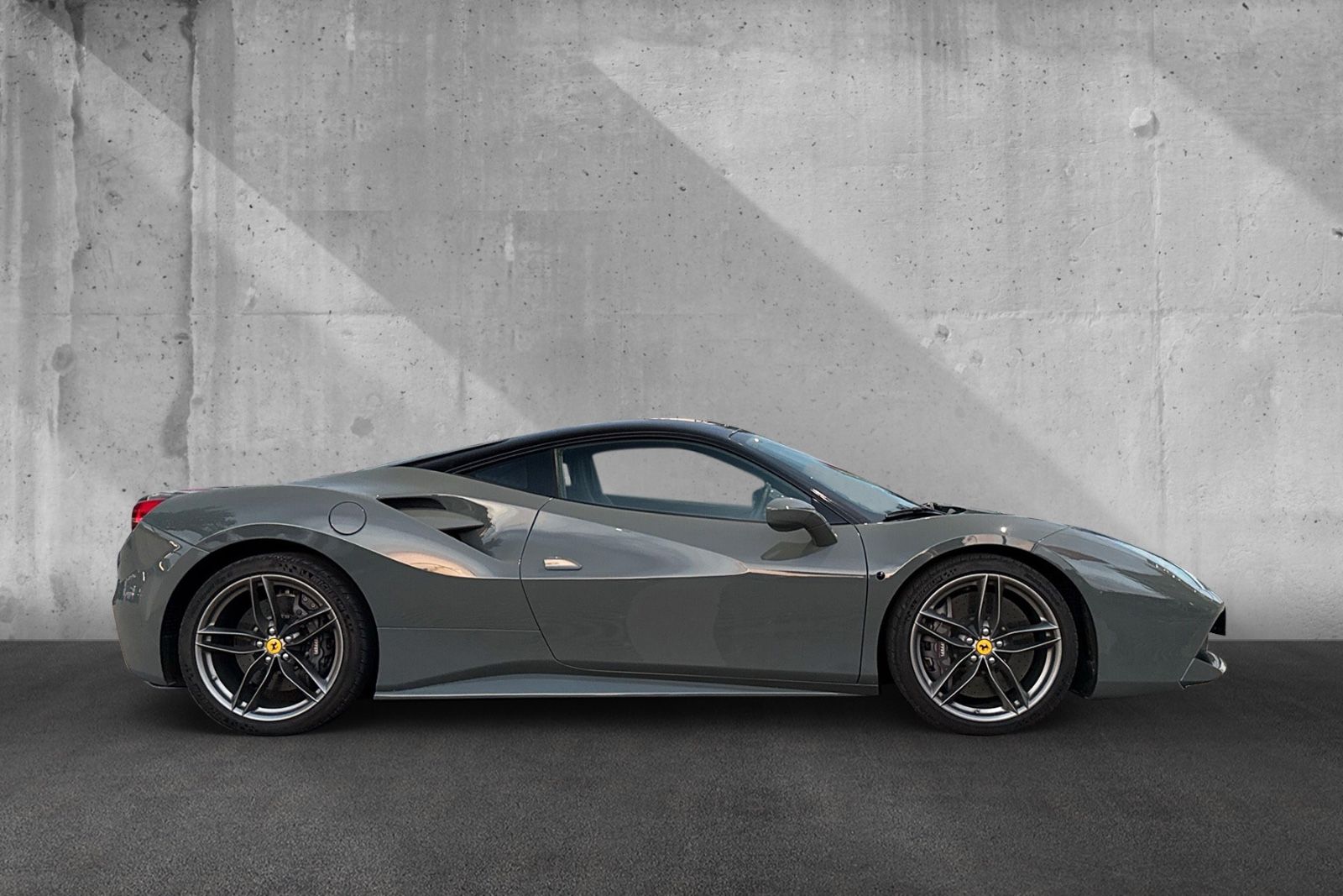 Fahrzeugabbildung Ferrari 488 GTB*ATELIER*Racing Seats*JBL*Sonderlack