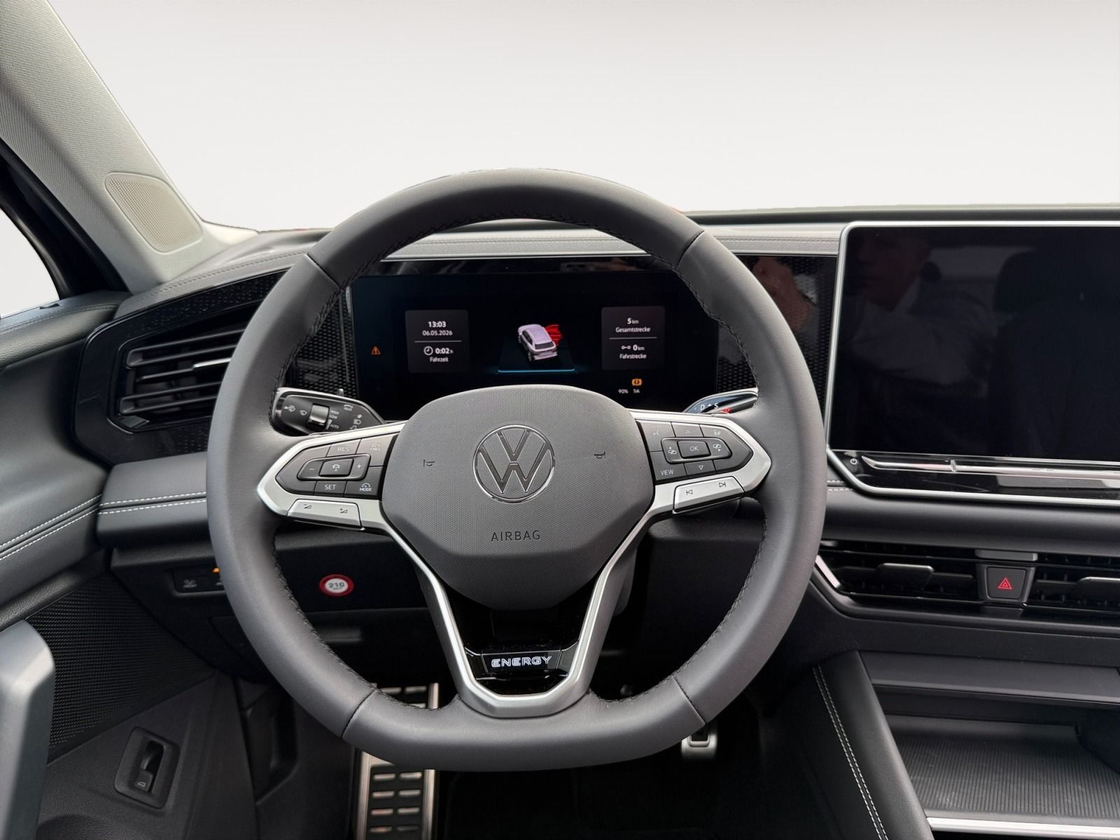 Volkswagen Tiguan - Bild 13