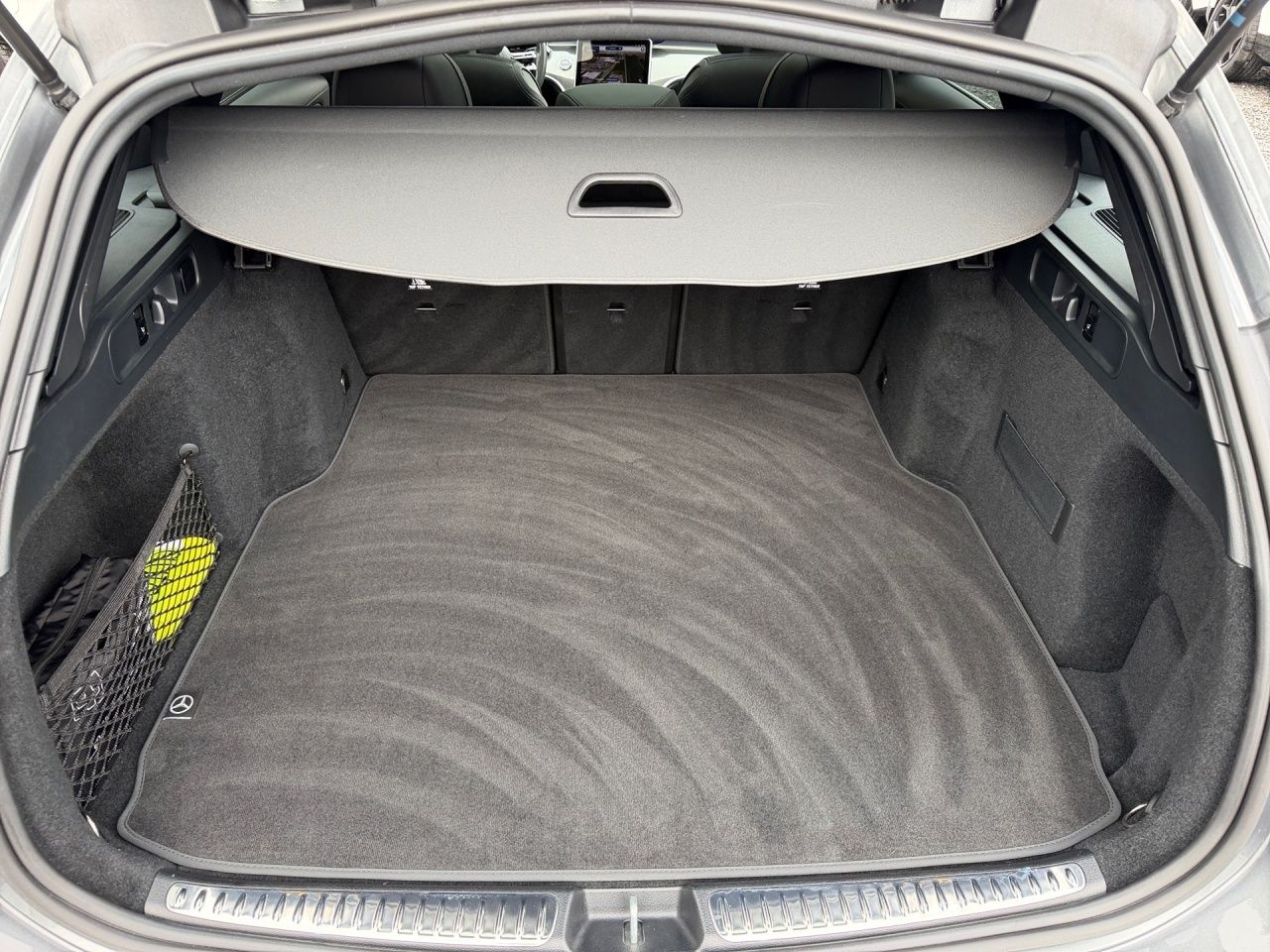 Fahrzeugabbildung Mercedes-Benz C 220 d 4M T AMG AHK Pano Night DigitalL Soundsy