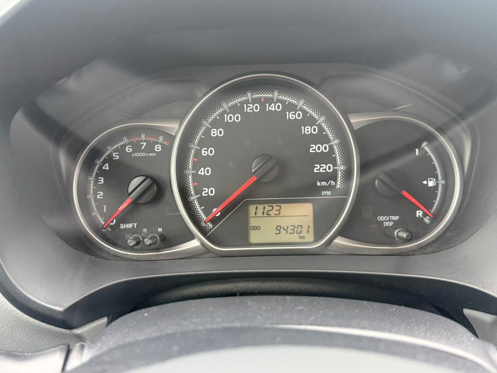 Fahrzeugabbildung Toyota Yaris Basis