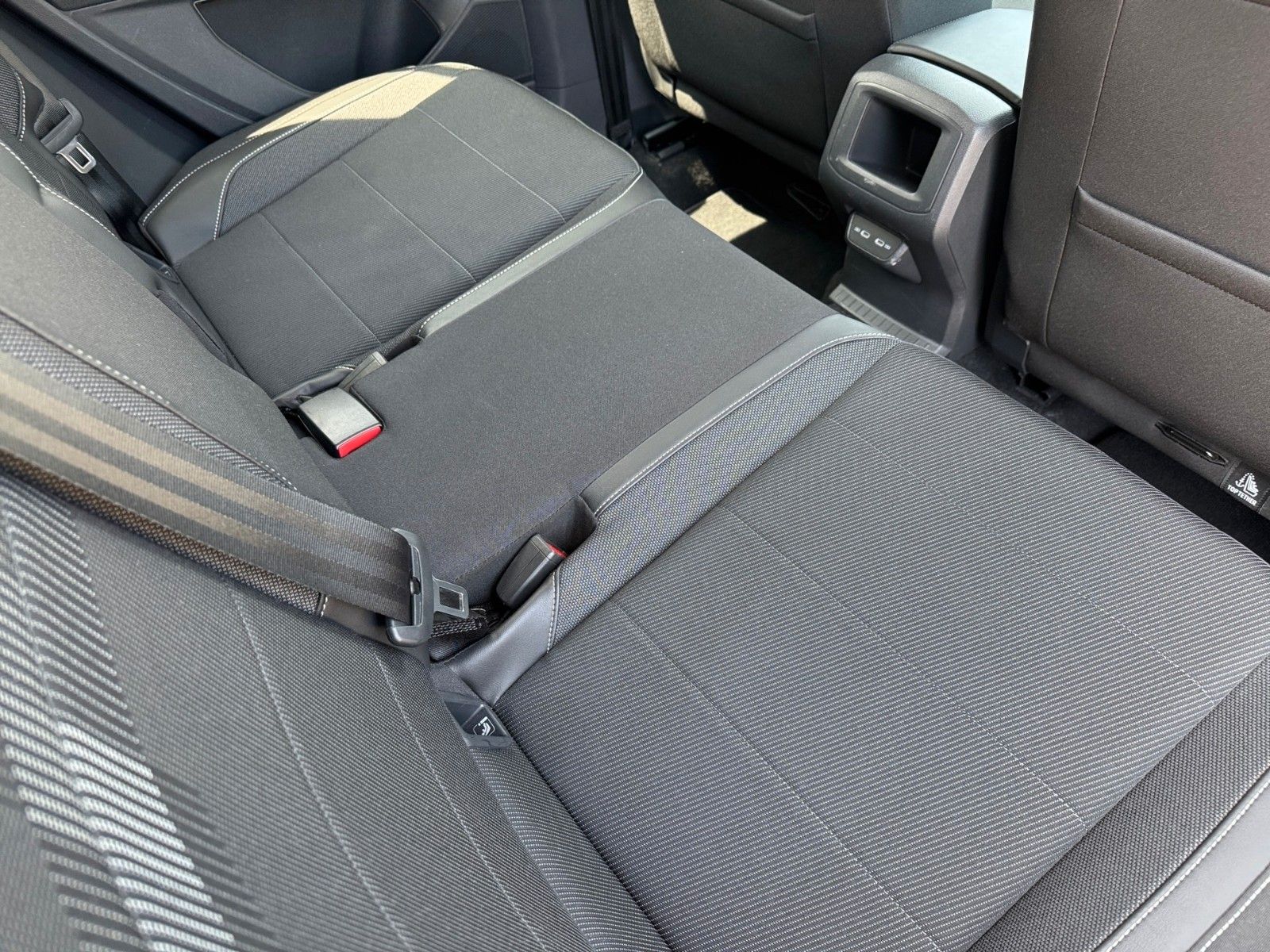 Fahrzeugabbildung Volkswagen T-Cross Style 1.5 TSI