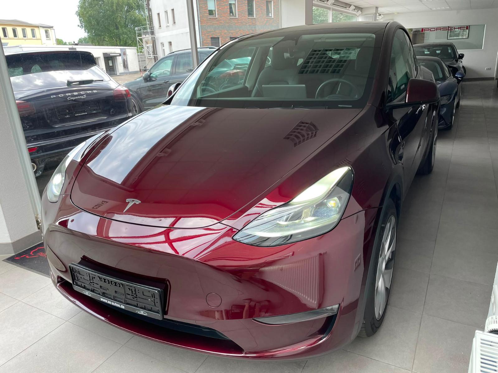 Tesla Model Y Long Range Dual Motor AWD MidnightCherry