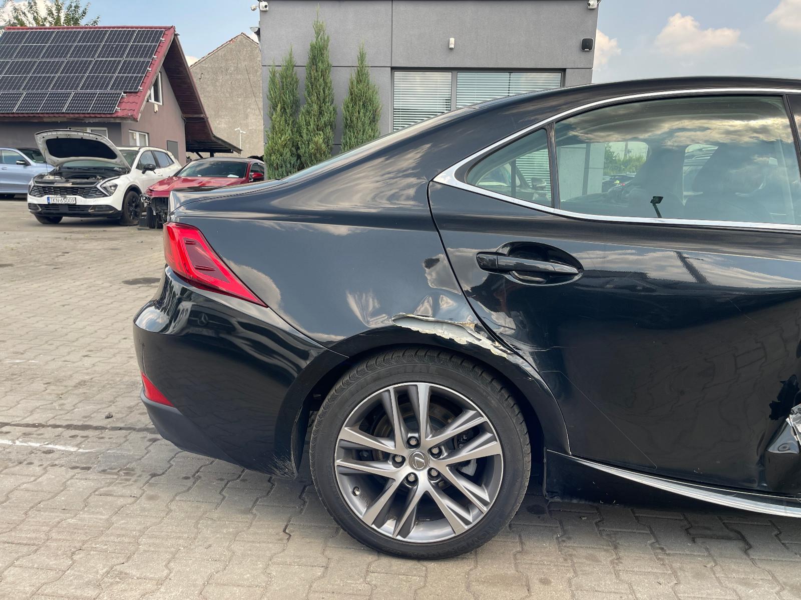 Lexus IS 300 Sport Line Automático — foto 6