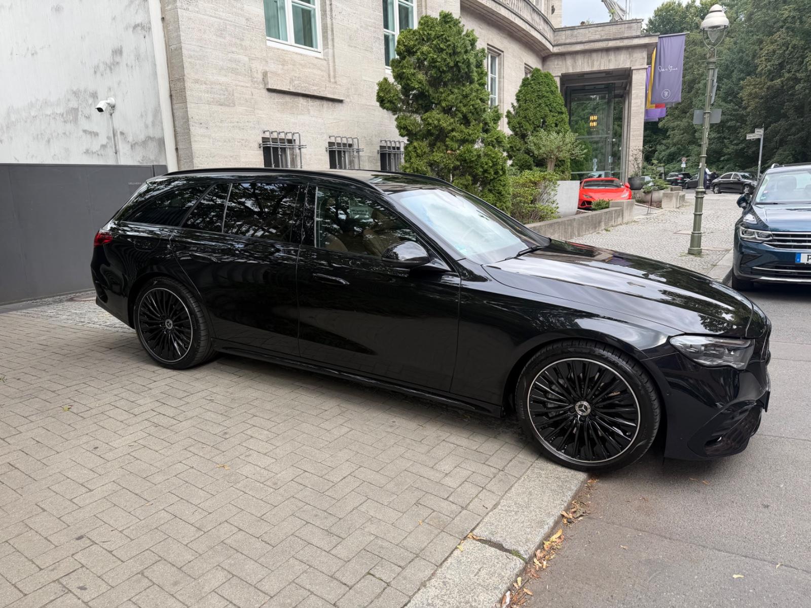 Mercedes-Benz E 220d AMG-Superscreen-Garantie MB100-VOLL 
