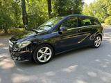 Mercedes-Benz B 200 Sportpaket Automatik Navi TÜV NEU - Mercedes-Benz B 200