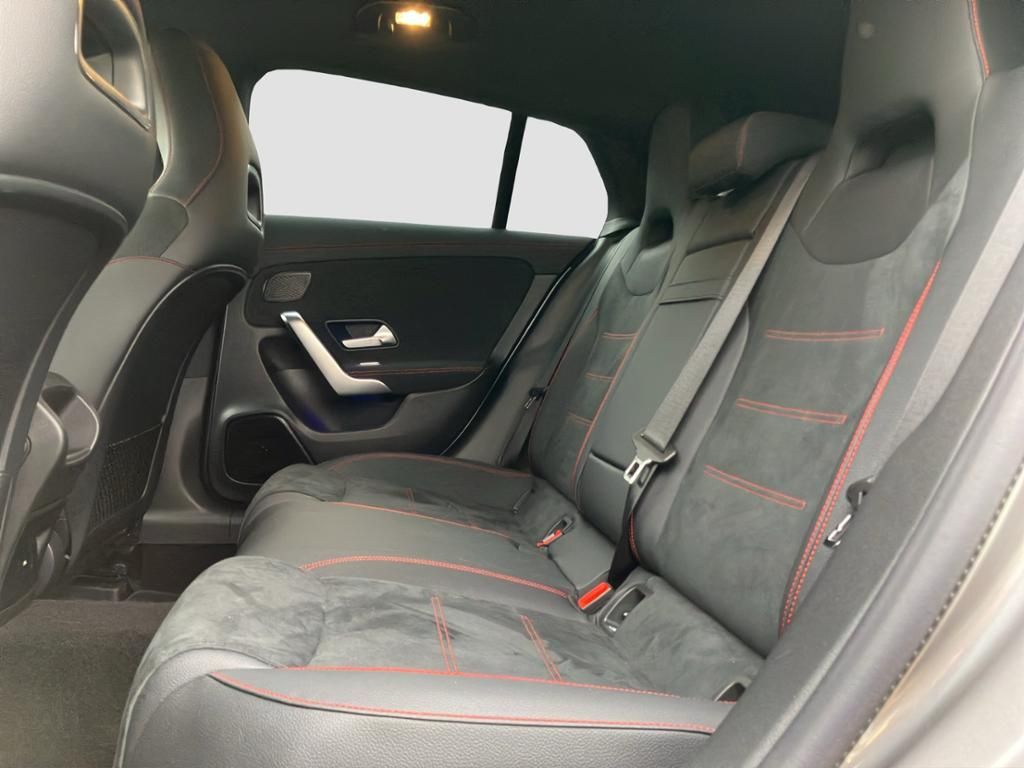 Fahrzeugabbildung Mercedes-Benz CLA 180 SB AMG*DISTR*MULTIB*360°KAM*TOTW*19Zoll