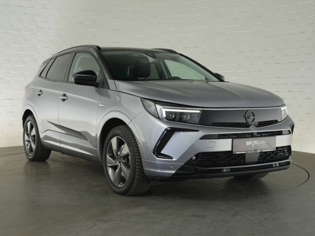 Grandland GSe PHEV 4X4 AT+ANHÄNGERKUPPLUNG+NAVI+