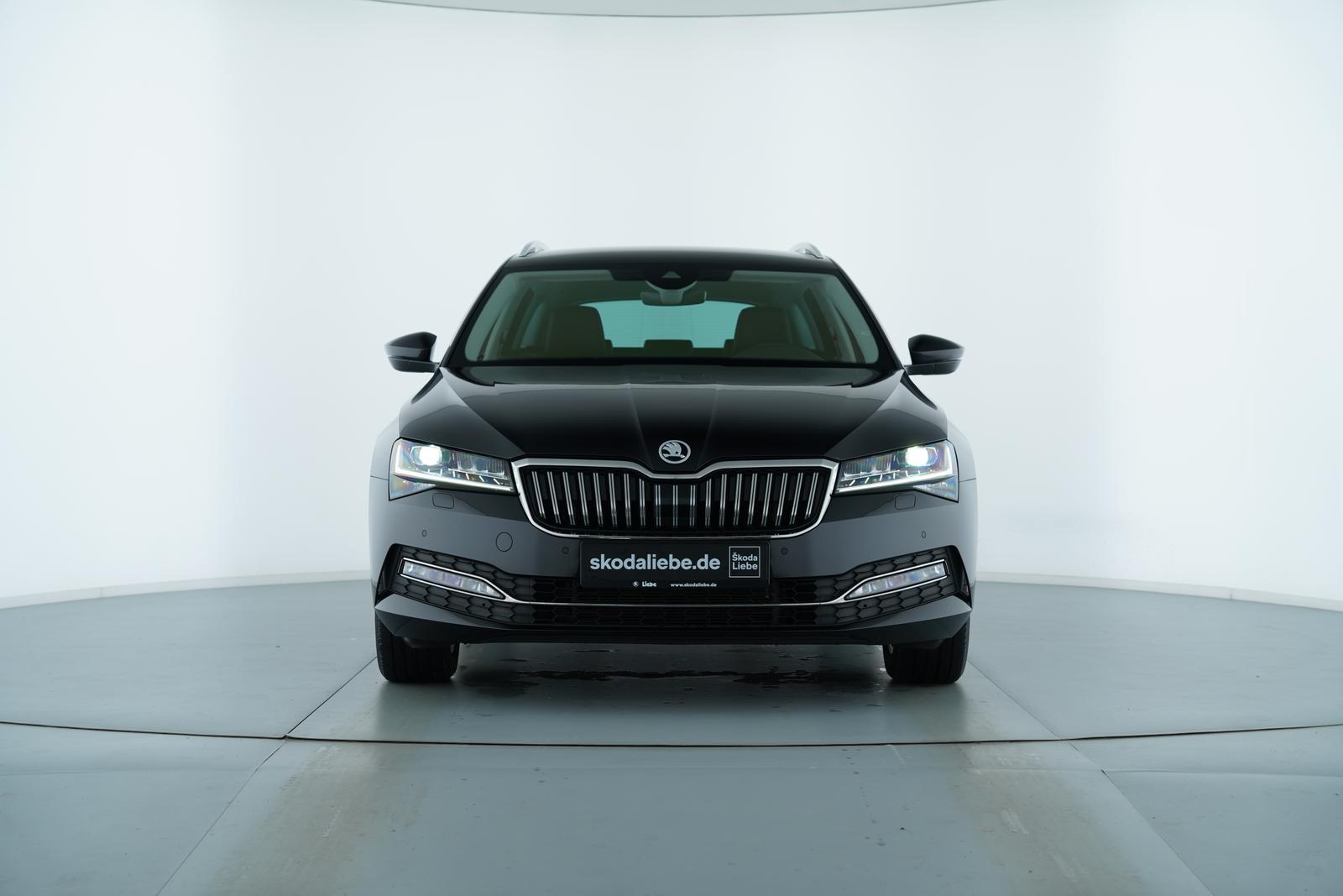 Skoda SUPERB COMBI STYLE 1.5TSI MATRIX-BEAM+KAMERA uvm