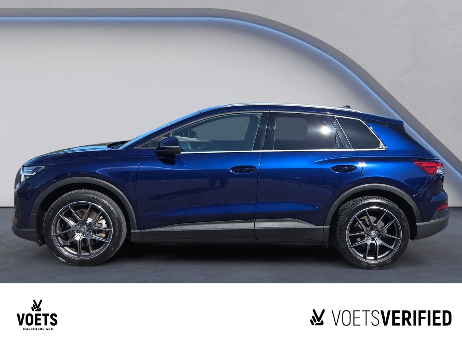 Audi Q4 E-TRON 45 195kW QUATTRO MATRIX NAVI PANO GJR foto 3