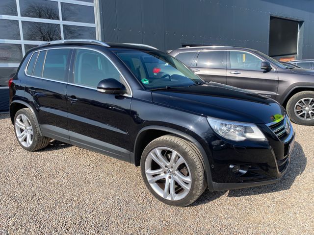 Volkswagen Tiguan Sport & Style 4Motion  1. HAND