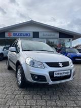 Suzuki SX4 Classic 1.6 VVT 4WD Style - Suzuki SX4: Style